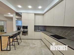 3-к квартира, вторичка, 170м2, 3/16 этаж