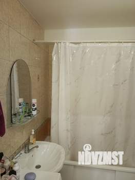 Студия квартира, вторичка, 25м2, 1/4 этаж