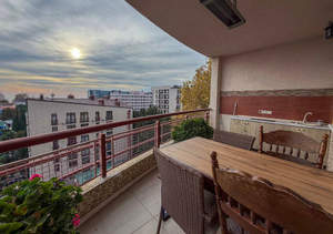 2-к квартира, вторичка, 68м2, 9/18 этаж