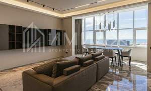 3-к квартира, вторичка, 100м2, 10/19 этаж