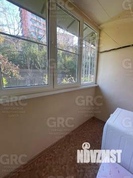 2-к квартира, вторичка, 58м2, 1/9 этаж