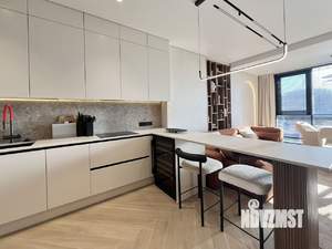 1-к квартира, вторичка, 65м2, 21/27 этаж