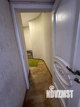 2-к квартира, вторичка, 28м2, 1/4 этаж