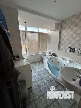 1-к квартира, вторичка, 62м2, 2/3 этаж