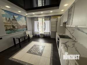 2-к квартира, вторичка, 57м2, 1/9 этаж