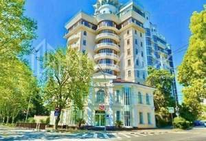 3-к квартира, вторичка, 156м2, 9/10 этаж