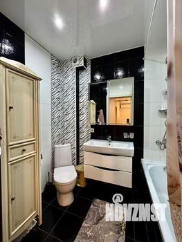 2-к квартира, вторичка, 44м2, 1/4 этаж
