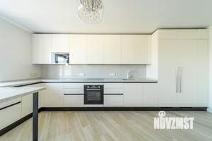 4-к квартира, вторичка, 220м2, 11/28 этаж