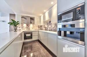 3-к квартира, вторичка, 94м2, 19/27 этаж