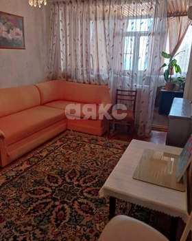 3-к квартира, вторичка, 72м2, 5/5 этаж