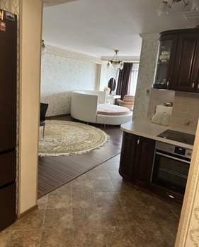 3-к квартира, вторичка, 82м2, 8/9 этаж