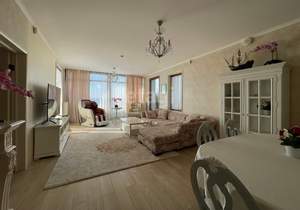 4-к квартира, вторичка, 292м2, 1/3 этаж