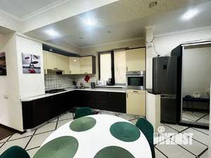 3-к квартира, вторичка, 80м2, 3/8 этаж