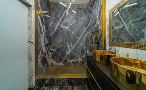 3-к квартира, вторичка, 117м2, 1/3 этаж