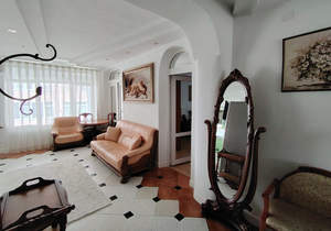 3-к квартира, вторичка, 90м2, 3/5 этаж