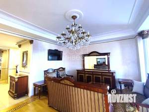 4-к квартира, вторичка, 186м2, 2/4 этаж