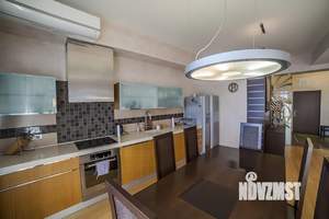 5-к квартира, вторичка, 206м2, 10/16 этаж