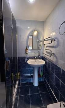 7-к квартира, вторичка, 281м2, 2/4 этаж