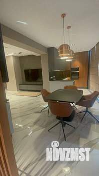 3-к квартира, вторичка, 97м2, 3/7 этаж