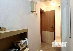 2-к квартира, вторичка, 44м2, 1/4 этаж