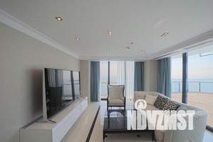 3-к квартира, вторичка, 200м2, 2/3 этаж