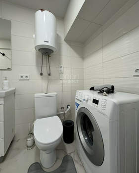 Студия квартира, вторичка, 28м2, 1/6 этаж