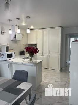 4-к квартира, вторичка, 100м2, 5/5 этаж