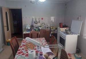 2-к квартира, вторичка, 81м2, 1/4 этаж