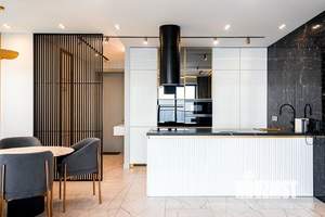 2-к квартира, вторичка, 140м2, 17/26 этаж