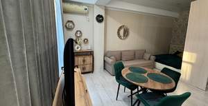 Студия квартира, вторичка, 33м2, 1/4 этаж