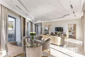 2-к квартира, вторичка, 180м2, 10/30 этаж