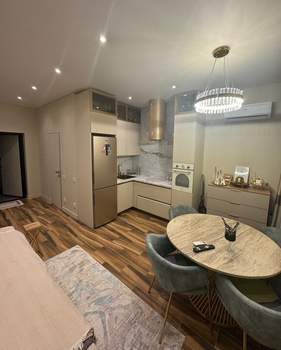 Студия квартира, вторичка, 40м2, 1/3 этаж