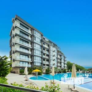 4-к квартира, вторичка, 180м2, 2/7 этаж