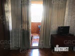 2-к квартира, вторичка, 42м2, 3/5 этаж