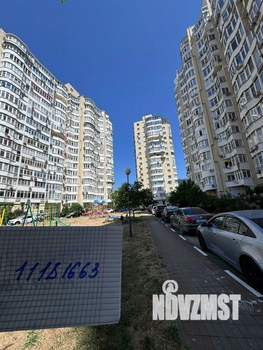 2-к квартира, вторичка, 63м2, 1/16 этаж