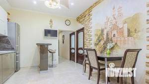 3-к квартира, вторичка, 100м2, 6/9 этаж