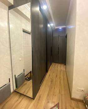 2-к квартира, вторичка, 52м2, 1/4 этаж