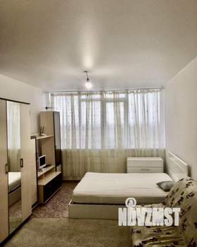 Студия квартира, вторичка, 30м2, 10/18 этаж