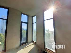 Студия квартира, вторичка, 180м2, 7/7 этаж