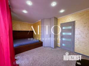 3-к квартира, вторичка, 110м2, 2/2 этаж