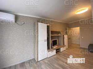 Студия квартира, вторичка, 72м2, 4/4 этаж