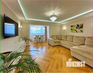 3-к квартира, вторичка, 156м2, 6/6 этаж