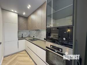 3-к квартира, вторичка, 64м2, 12/18 этаж
