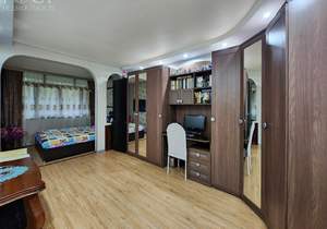 2-к квартира, вторичка, 50м2, 1/5 этаж