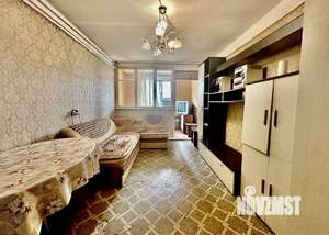 Студия квартира, вторичка, 18м2, 1/6 этаж