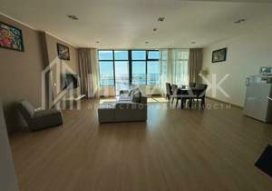3-к квартира, вторичка, 120м2, 12/16 этаж