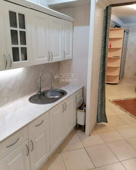 2-к квартира, вторичка, 74м2, 1/5 этаж