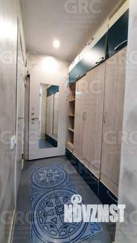 2-к квартира, вторичка, 44м2, 1/4 этаж