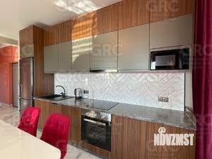 3-к квартира, вторичка, 85м2, 7/18 этаж