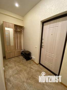 2-к квартира, вторичка, 56м2, 1/9 этаж